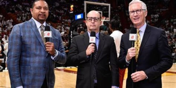 Tracing Kerith Burke’s Steps To Becoming a Successful Sportscaster With The NBA and All About Her Husband