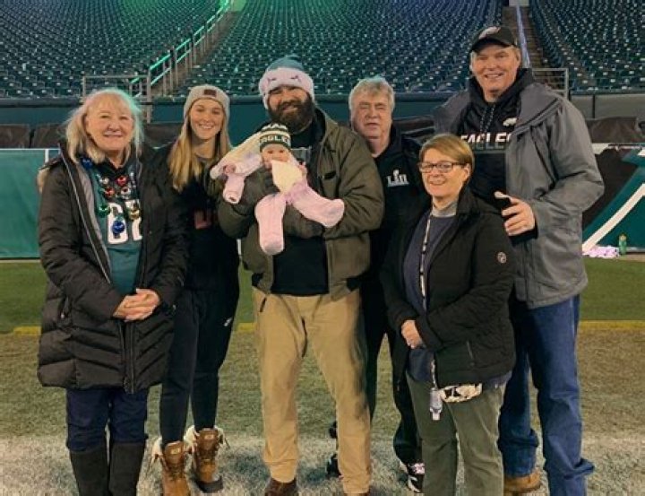 Travis Kelce Parents Nationality: Who Are Donna And Ed Kelce? Siblings Family