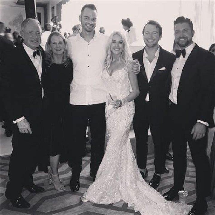 Trey Mancini Wife: Is Trey Mancini Married? Who Is Trey Mancini’s Girlfriend Sara Perlman?