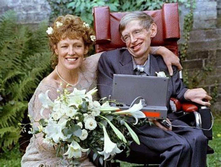 Untold Truths About Elaine Mason’s Marriage To Stephen Hawking and Where She Is Now