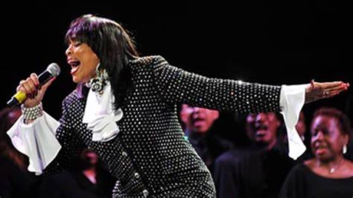 Vickie Winans’s Net Worth, Biography, Career, Awards, Fact and Life Story
