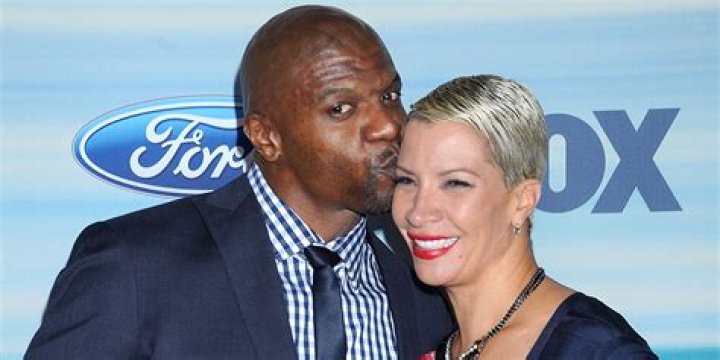Von Miller Religion: What Happened To His Eyes? Girlfriend And Family