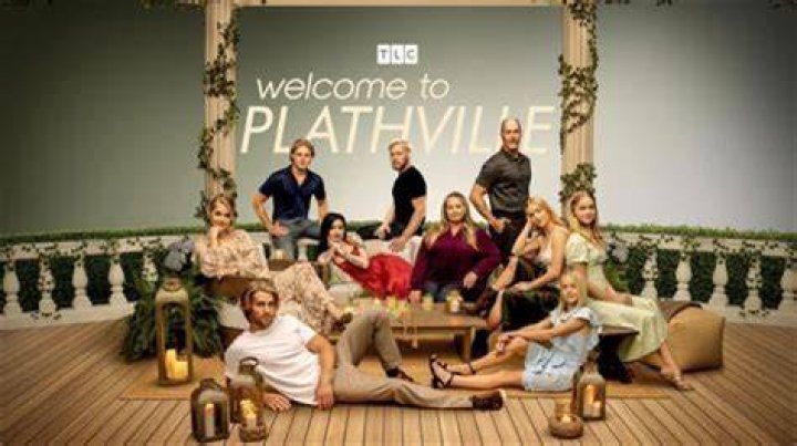 Welcome To Plathville: Is Micah Plath Gay? Girlfriend – Where Is He Now?