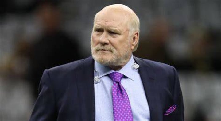 What Happened To Terry Bradshaw Face? Recent Head Surgery Update, Why Is Wearing A Band Aid?
