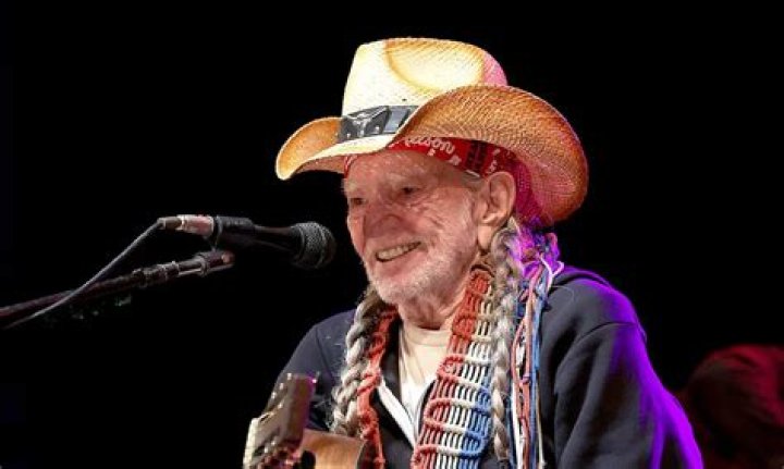 What is Willie Nelson’s health condition? Does Willie Nelson have dementia?