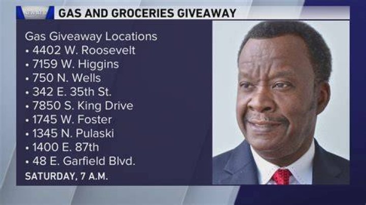 What Is Willie Wilson Net Worth? Career Earnings Amid $1 Million Gas Giveaway