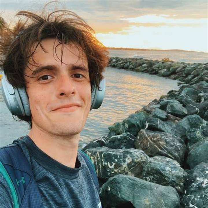 Where Is Jorge aka Nathan Arenas From Bunked Now? Actor Age and Tiktok Details