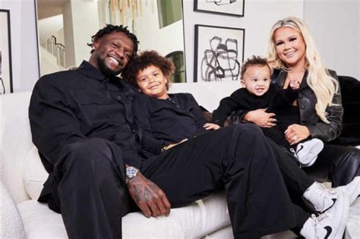 Where Is Julius Randle From? Family And Ethnicity