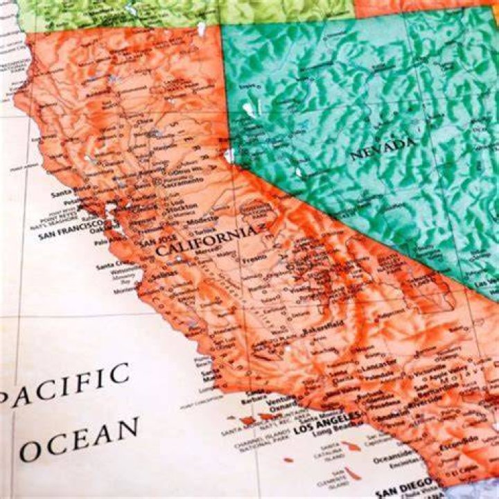 Where is Madre Linda In California Map? Buzzes About ‘You’ Season 4 Shooting Location
