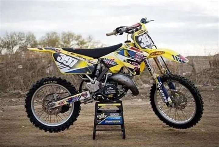 Where is the vin on a suzuki dirt bike