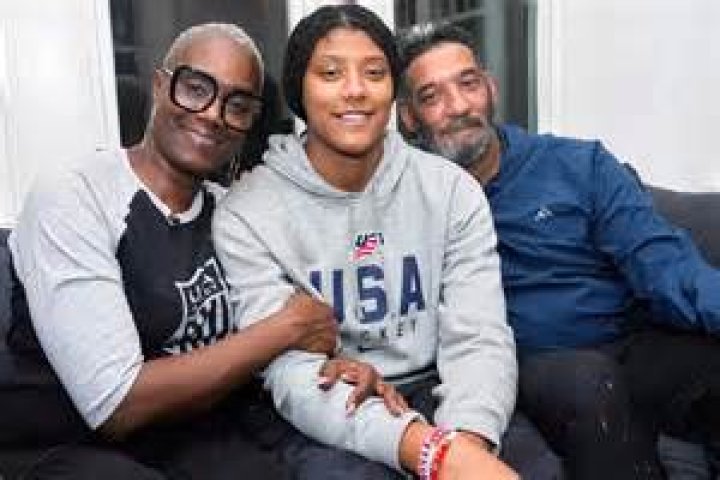 Who Are David & Simone Edwards? Jesse Edwards Parents And More