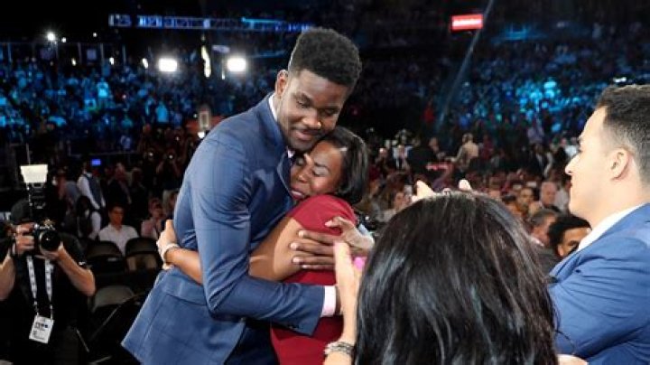 Who Are Deandre Ayton Parents? Meet His Father Alvin Ayton And Mother Andrea Ayton