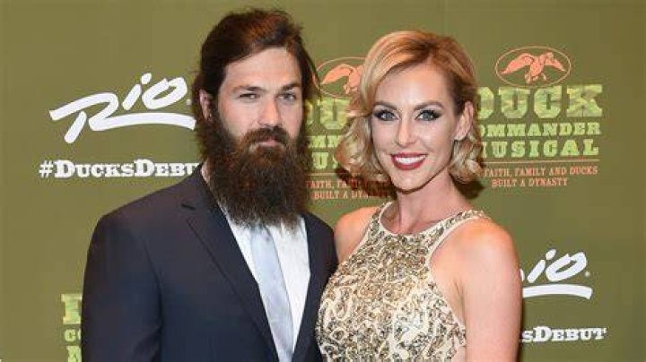 Who Are Hugh Robertso & Mercedes Robertson? Everything To Know About Jason Robertson Parents
