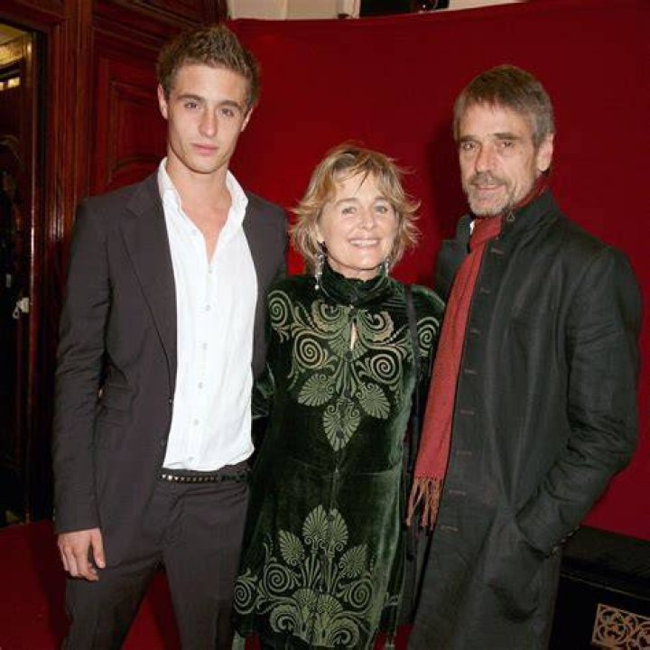 Who Are Jeremy Irons Children Max Irons And Samuel Irons? Meet His Family