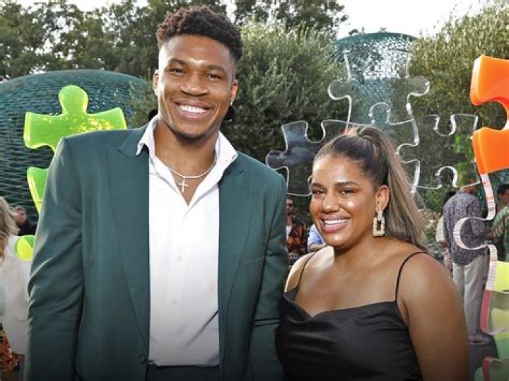 Who Are Mariah Riddlesprigger Parents? Everything On Patrick And Catherine Riddlesprigger