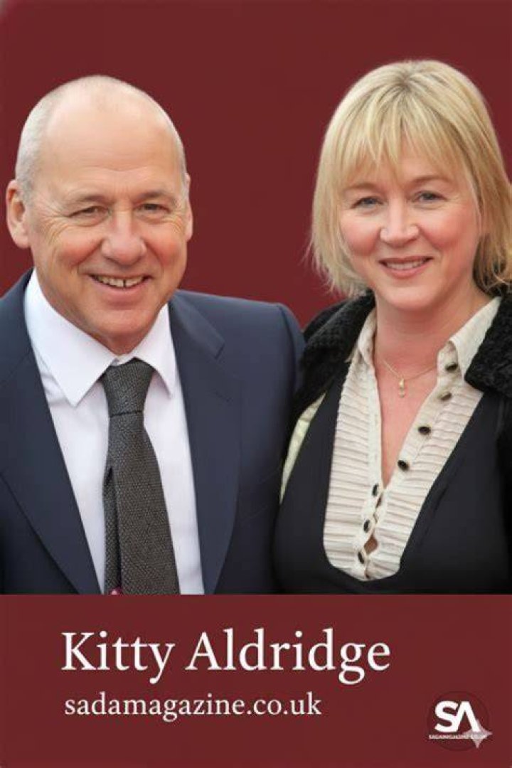 Who Are Mark Knopfler And Kitty Aldridge? Here Is The Facts To Know About Signora Volpe Cast Issy Knopfler Parents