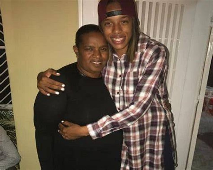 Who Are Yulimar Rojas Parents? Meet Yulexcis Rodríguez And Pedro Zapata