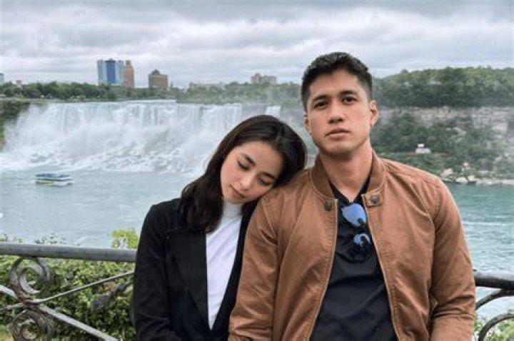Who is Aj Raval Mother Alyssa Alvarez? Know About The Parents And Family Background Of The Actress