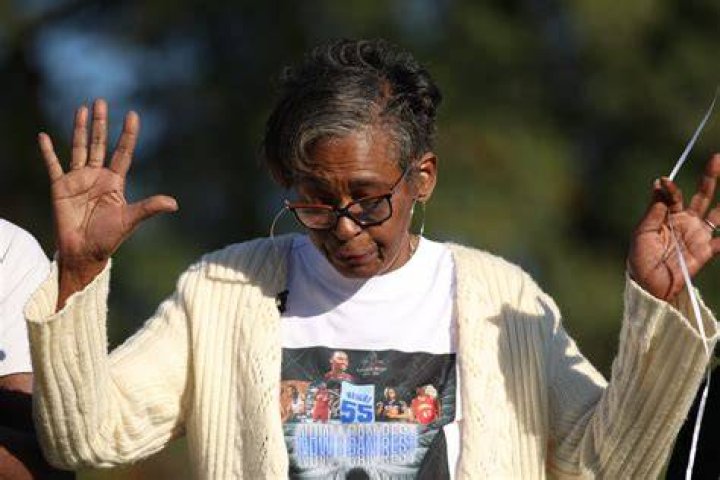 Who Is Bernard Wright’s mother?