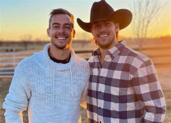 Who Is Brandon Jones Bachelorette Brother Noah Jones? Find Him on Instagram