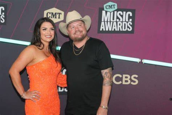 Who Is Chelsea Cai Dowlearn? Biography Of Randy Rogers’ Wife