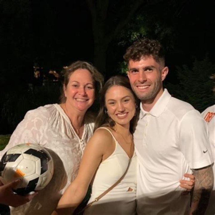 Who Is Christian Pulisic Girlfriend? More on His Partner and Family Details