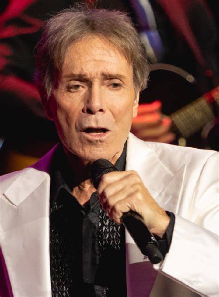 Who Is Cliff Harris Wife Karen Harris? Everything On Her Age And Family