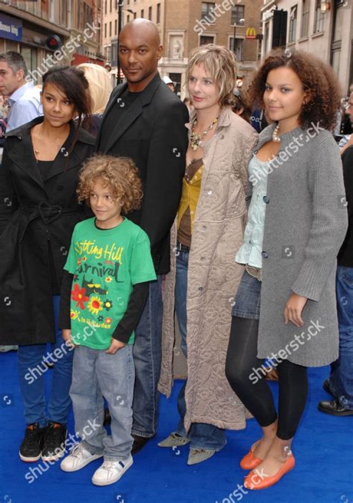 Who is Colin Salmon’s wife Fiona Hawthorne?