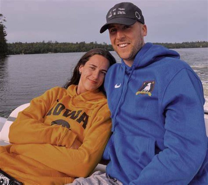 Who is Connor Barwin Wife Laura Buscher? Net Worth, Salary – NFL Free Agent