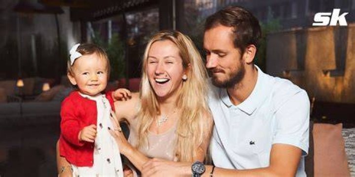 Who Is Daniil Medvedev’s Wife Daria Medvedeva? Daria Medvedeva Age, Height, Wedding, Mole, Child, Maiden Name
