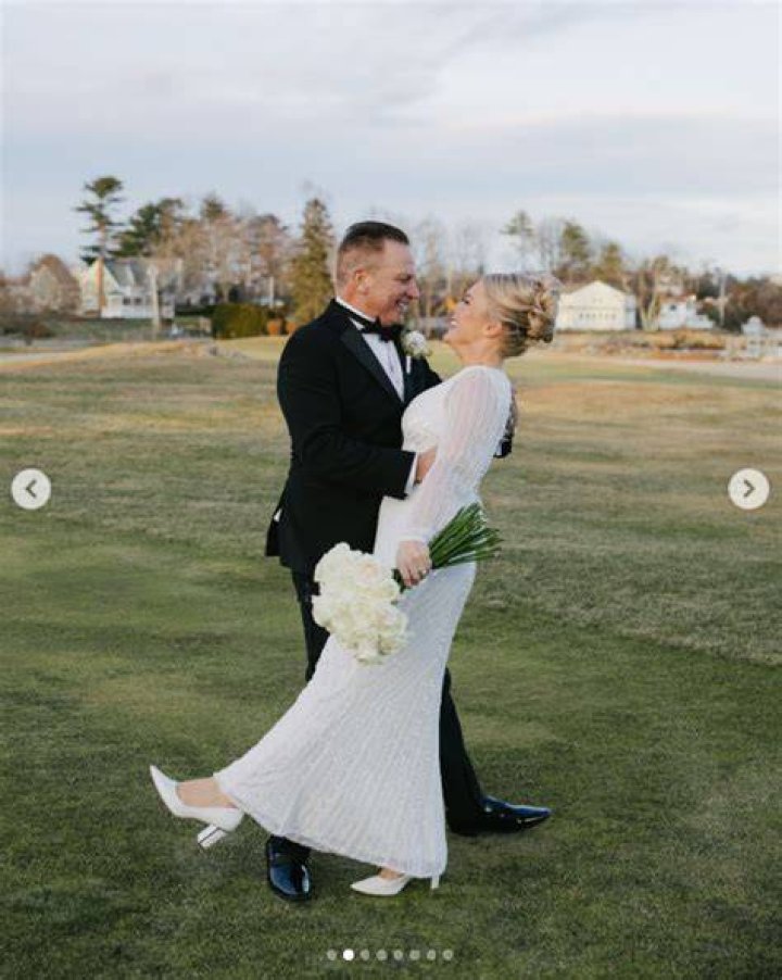 Who Is Elizabeth Lail Husband Nieku Manshadi? Details To Know About Their Age Gap And Net Worth
