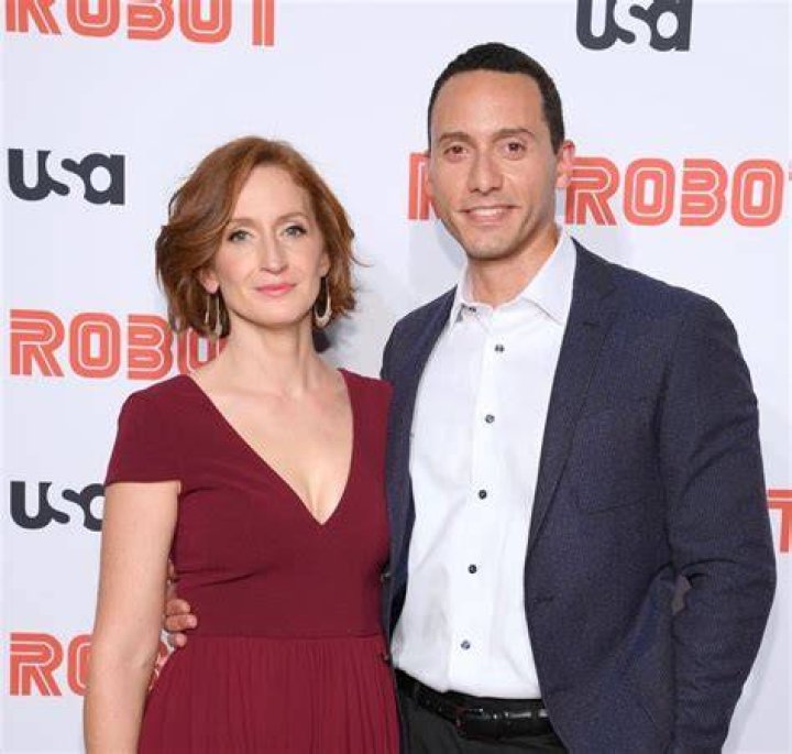 Who Is Elliot Villar Wife Emily Dorsch? Meet The Actor On Instagram