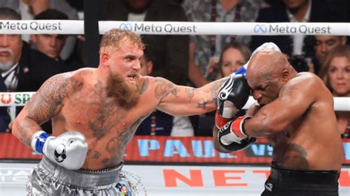 Who Is Elvis Figueroa? Everything To Know About The Professional Boxer