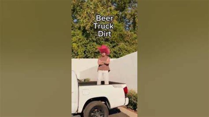 Who Is Erynn Chambers On TikTok? Beer Beer Truck Truck TikTok Girl Song