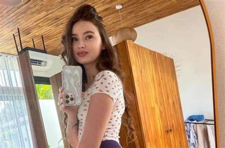 Who Is Evaanna On Twitch? Meet The Model On Instagram