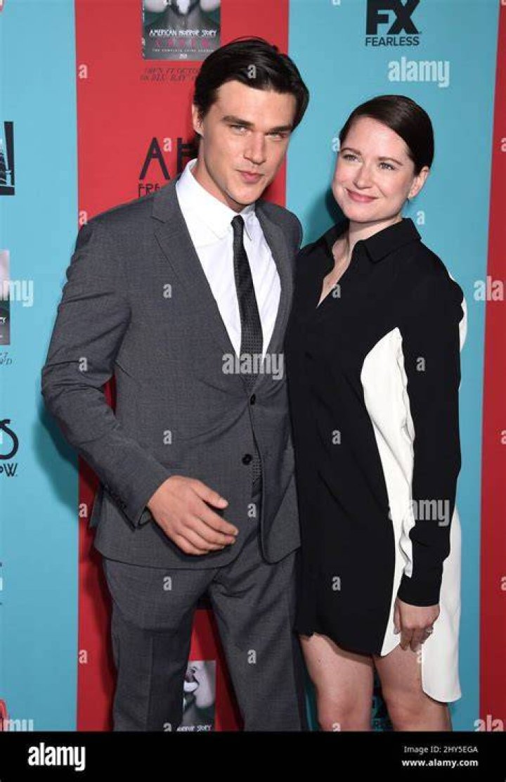 Who is Finn Wittrock’s wife, Sarah Roberts? His height, his age, is he gay?