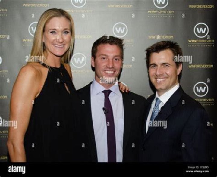 Who Is Football Analyst Yogi Roth Wife Amy? Everything On His Age And Married Life