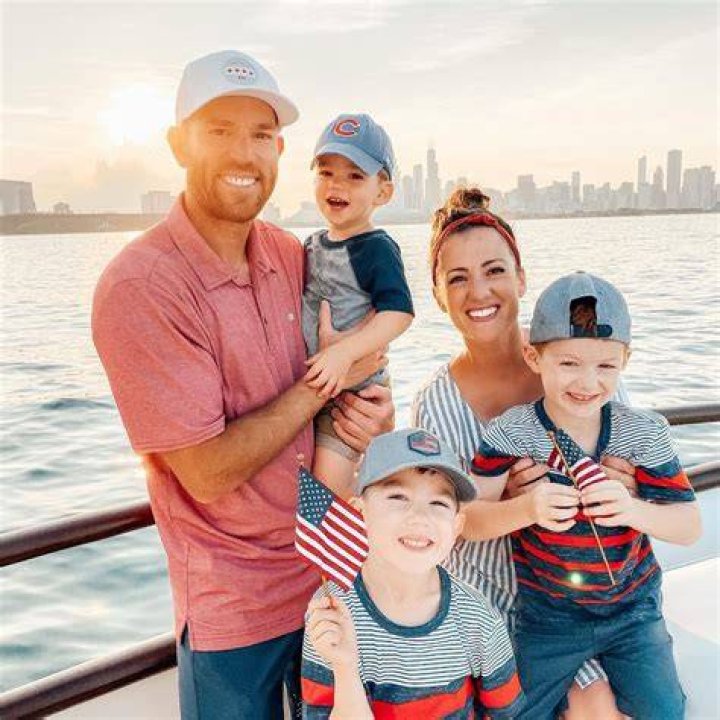 Who Is Lauren Gould? Robbie Gould Wife -Everything To Know