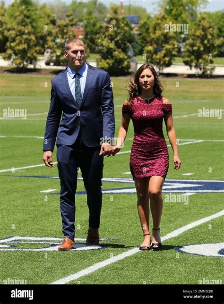Who Is Leighton Vander Esch’s Wife Madalynn Tucker?