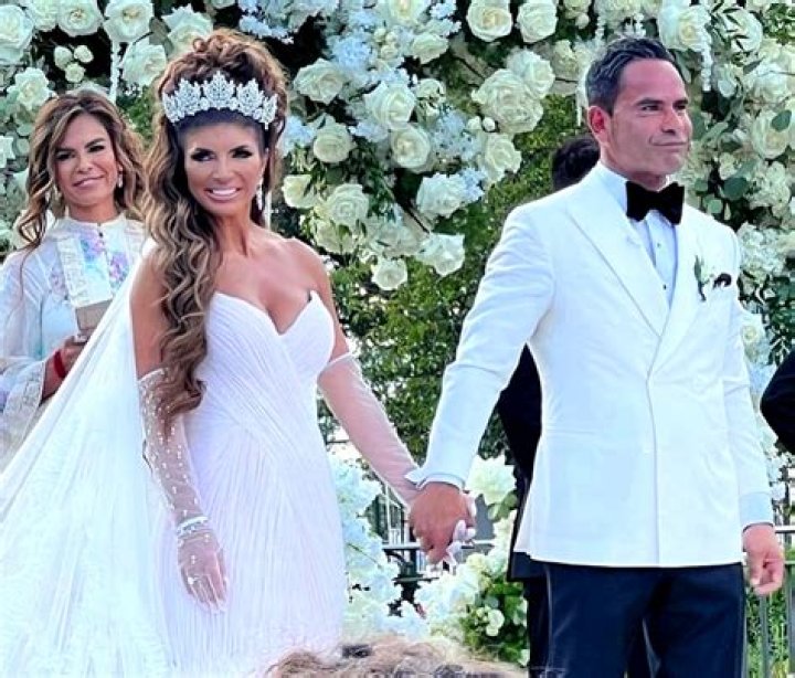 Who Is Luis Castillo Wife? MLB Reds Pitcher Salary & Net Worth