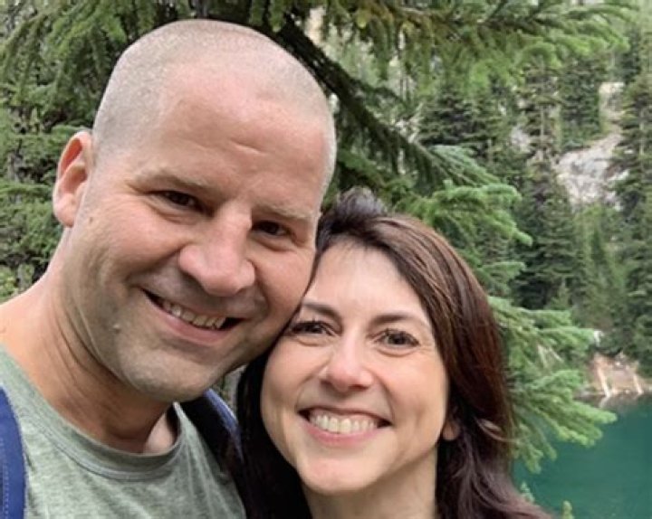 Who is Mel Reid’s Partner Carly Grenfell Wiki, Age, Gay, Married, Engaged, Net Worth, Instagram