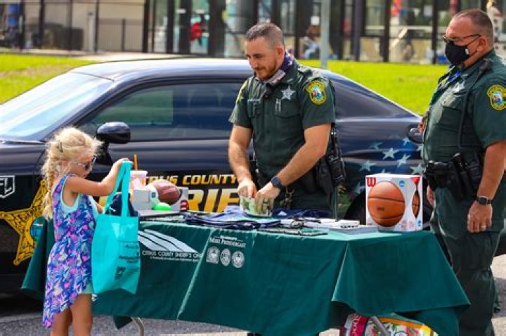 Who Is Mike Chitwood? Everything To Know About The Sheriff