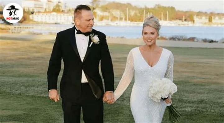 Who Is Nicole Power Husband Adam? Details to Know About Her Married Life.