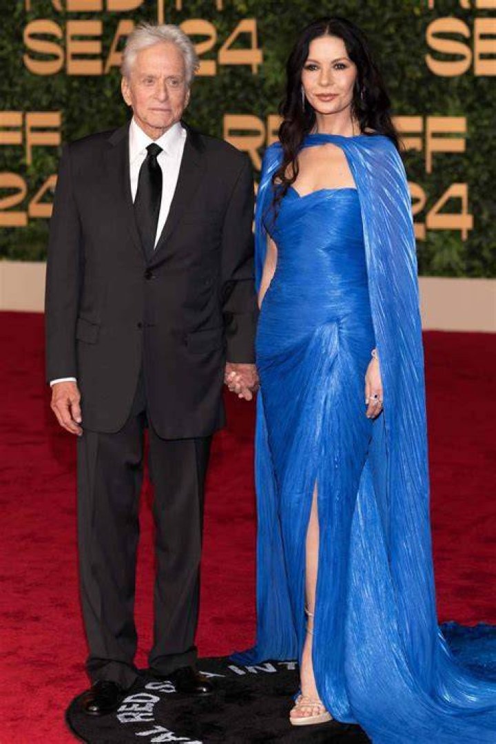 Who Is Sisanie Villaclara Married To? Meet Her Husband Michael Villaclara