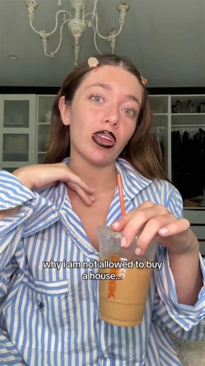 Who Is Tabitha Swatosh Dating? Boyfriend and Relationship, Age & Instagram