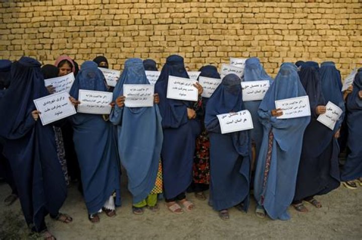 Yalda Hakim Got A Call From The Taliban – Who Is She?